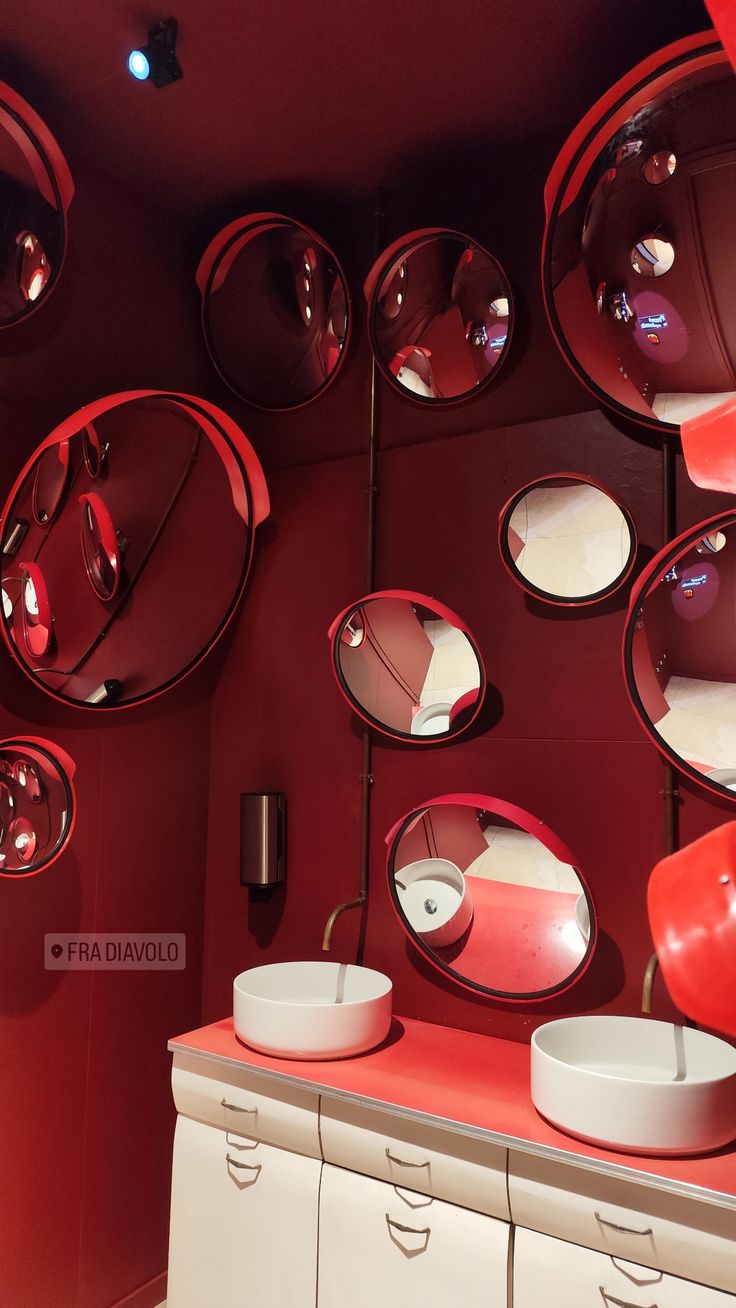 STASHED® WIDE-ANGLE SPHERICAL MIRROR OUTDOOR